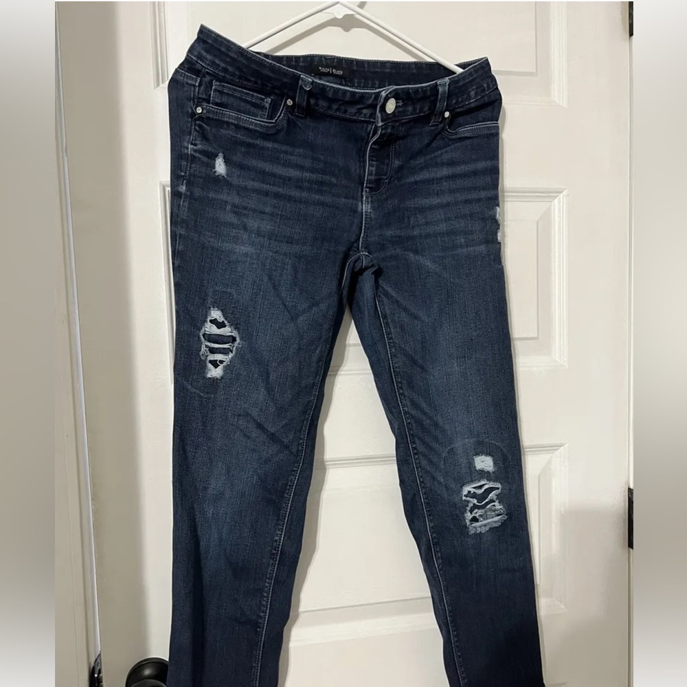 White House black market jeans straight crop size 4 womens distressed